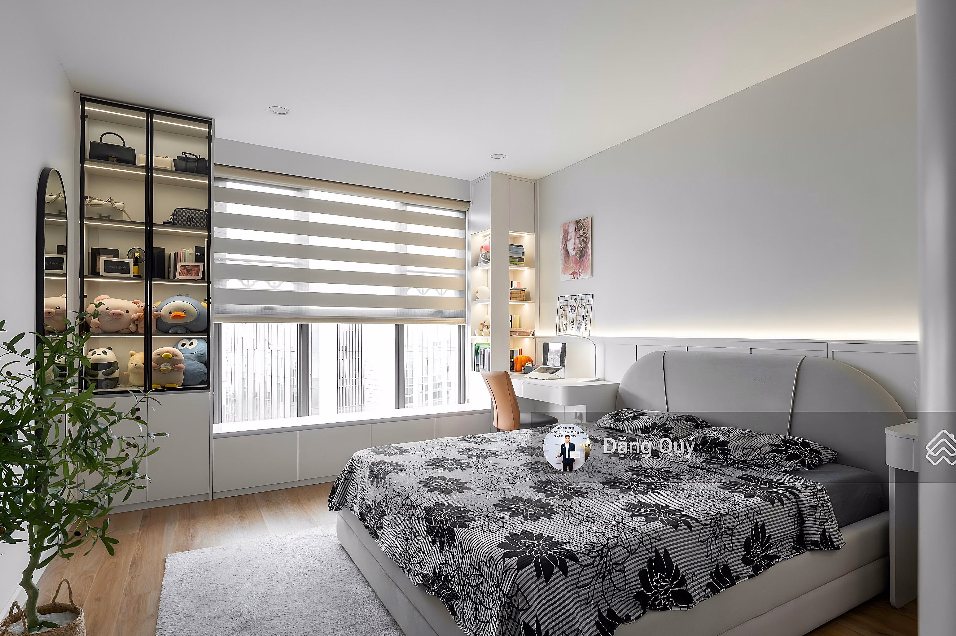 Owner sells Vinaconex 1 Cau Giay apartment, 200m2, 4 bedrooms, 4 bathrooms, luxury interior, price 16 billion