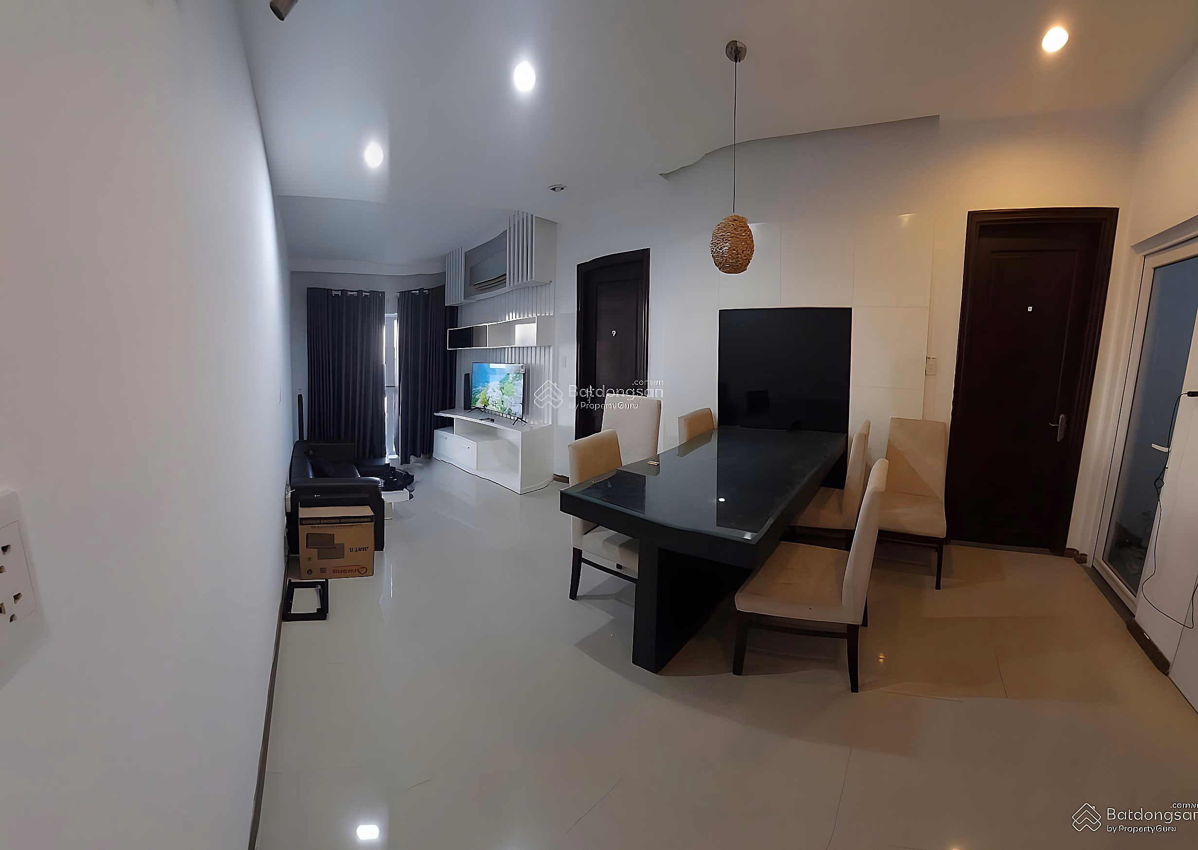 Apartment for rent in Da Nang Plaza, 3 bedrooms, frontage on Tran Phu, Hai Chau, Da Nang