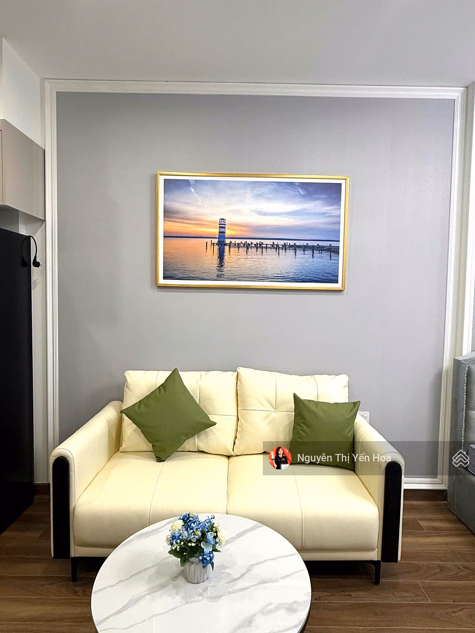 Studio apartment for sale 30m² facing Southeast, view of coral river & Briton school, full of beautiful furniture, price only 2.6x billion