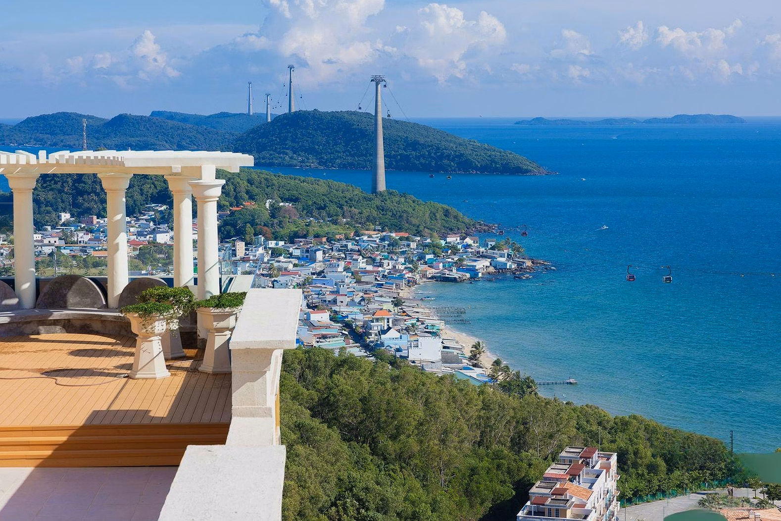 Rare apartment with sea view, only 7 billion - cash flow 40 million/month - welcoming Apec waves