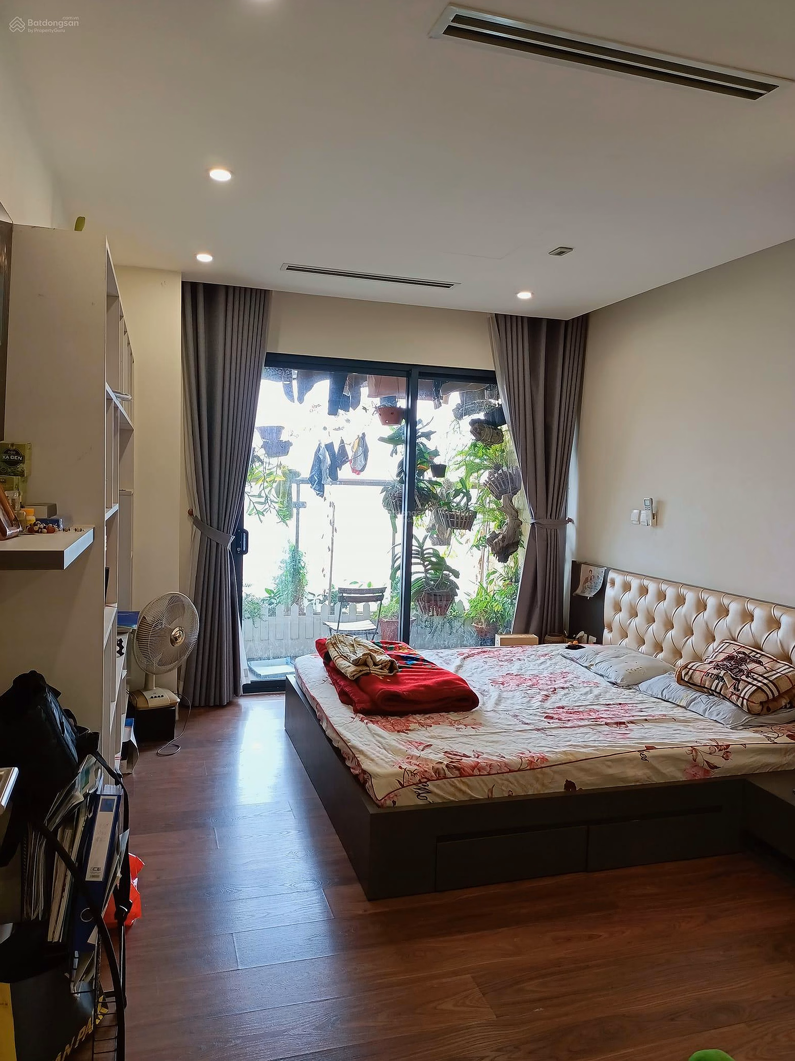Ho Guom Plaza Ha Dong apartment for sale, area 141m2, 3 bedrooms, 2 VND, more than 8 billion