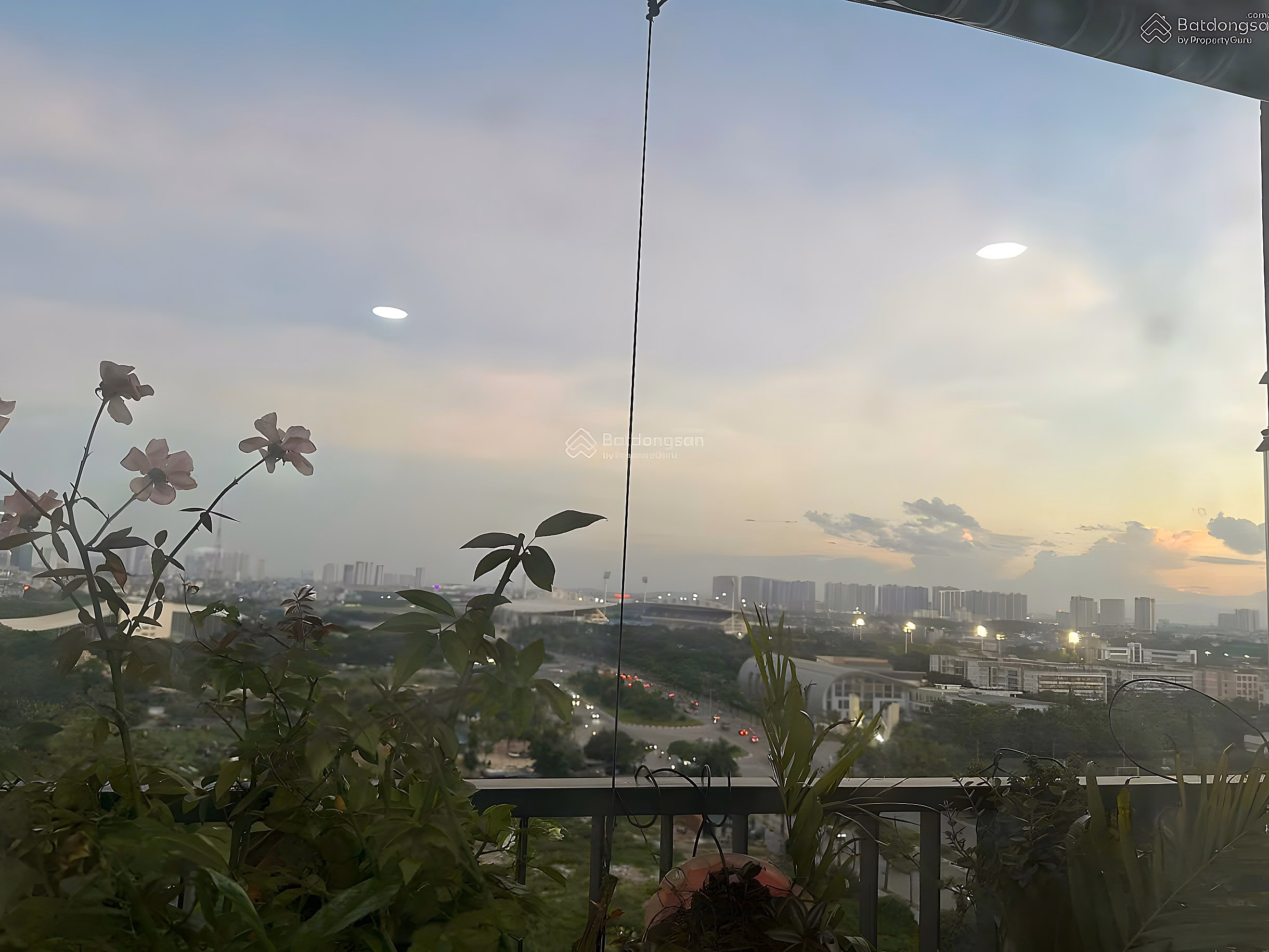 (Latest). Urgent sale of 3-bedroom apartment 99m² at CT5 CT6 MHDI Le Duc Tho, price: 8 billion*** Huy