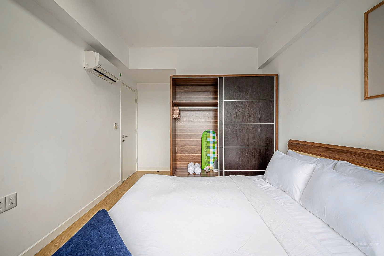2 bedroom apartment priced at only 7.7 billion, brand new house, 80% loan support*** Mr. Hoai