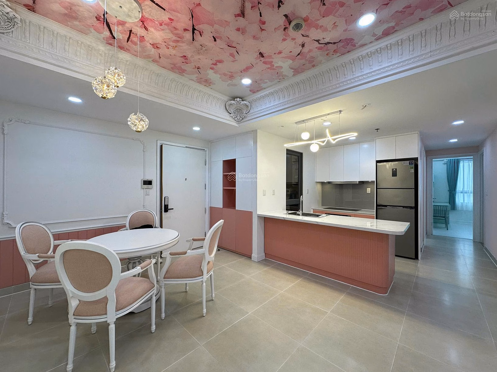 Selling Masteri Thao Dien, 3 bedrooms, direct river view, corner apartment, price 11.6 billion Contact: 0903 231 ***