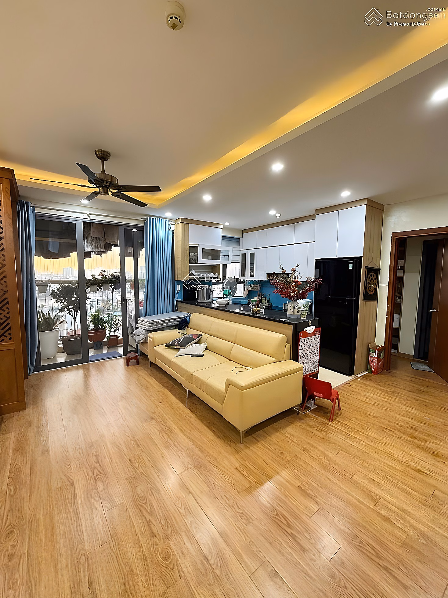 Rare! Apartment for sale A9 Dai Kim Hoang Mai: 44m2, 2-bedroom book 3 billion 39 2-bedroom house, corner lot, super airy