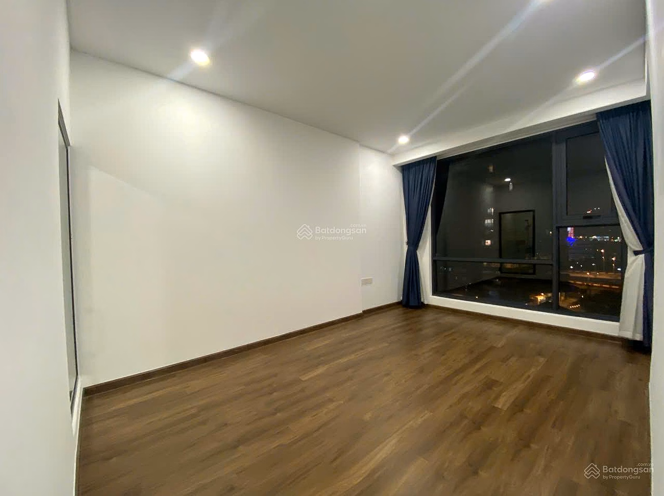 Apartment for sale at Opal SaiGon Pearl, 17,556 billion, 135.88m2, 3 bedrooms, 2 bathrooms Hot!