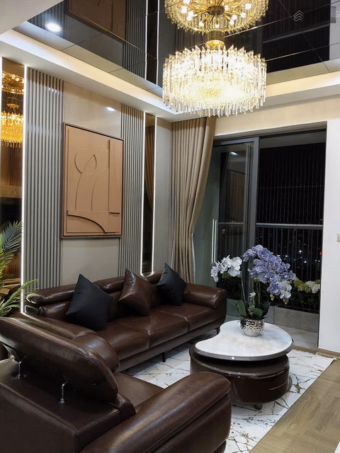 Hoang Thanh Pearl, 7.8 billion, 80m2, 2 bedrooms, 2 bathrooms, red book, full new furniture, middle floor with open view