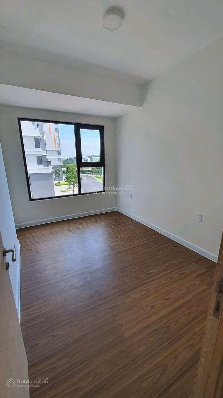 Owner needs to sell 69m2 at Safira Khang Dien, 4.9 billion, 2 bedrooms, 2 bathrooms, nice view