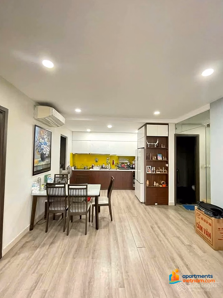 Selling 3 bedroom, 2 bathroom apartment at VOV Me Tri, preferential price 6.8 billion, 86m2, many amenities