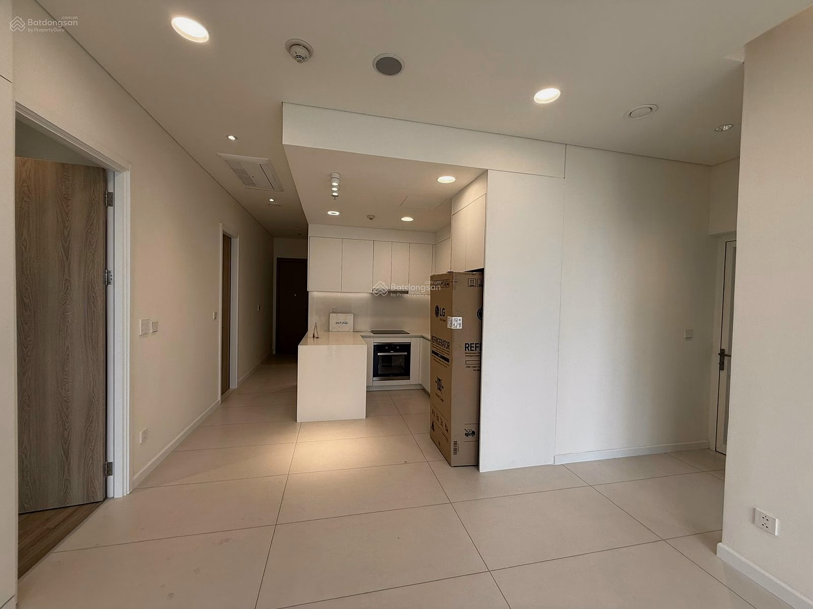 Apartment for rent with 2 bedrooms, 2 bathrooms, 89m2, good price at Thu Thiem Zeit River, Nguyen Co Thach, District 2, HCM