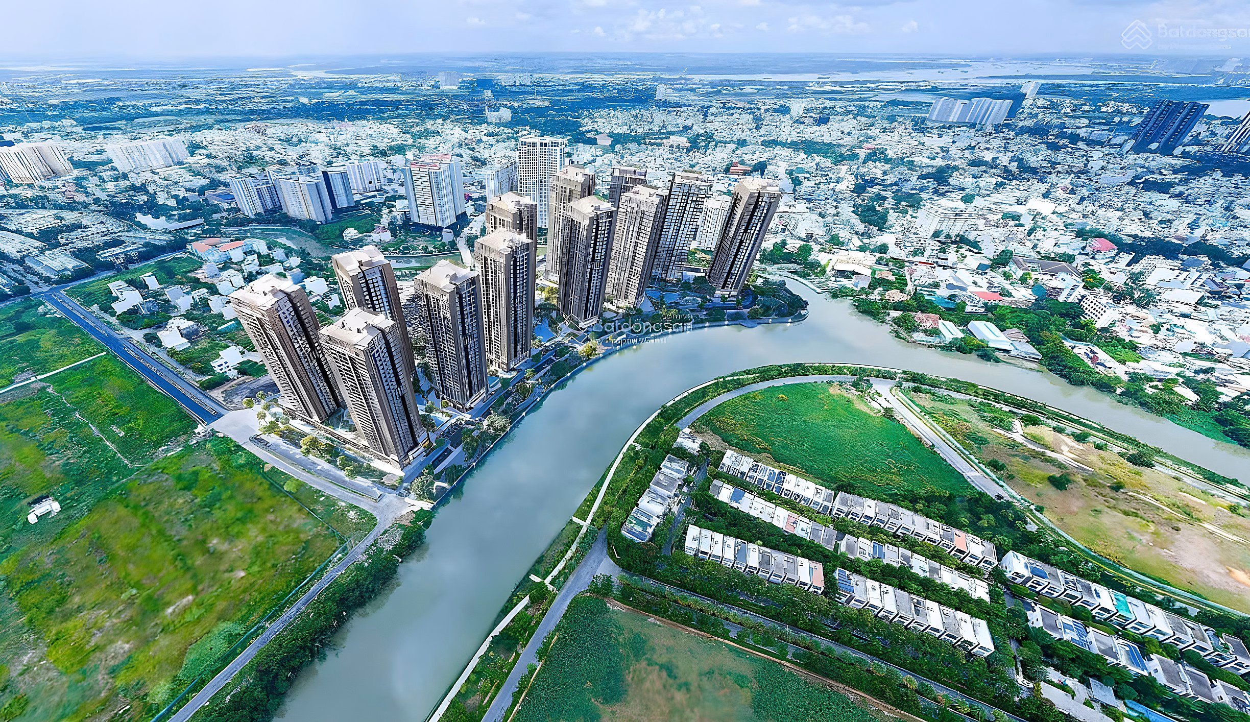 The Privé District 2 luxury apartment, exclusive shopping cart at good prices, only 10% deposit, sign sales contract until 2028 to receive the house