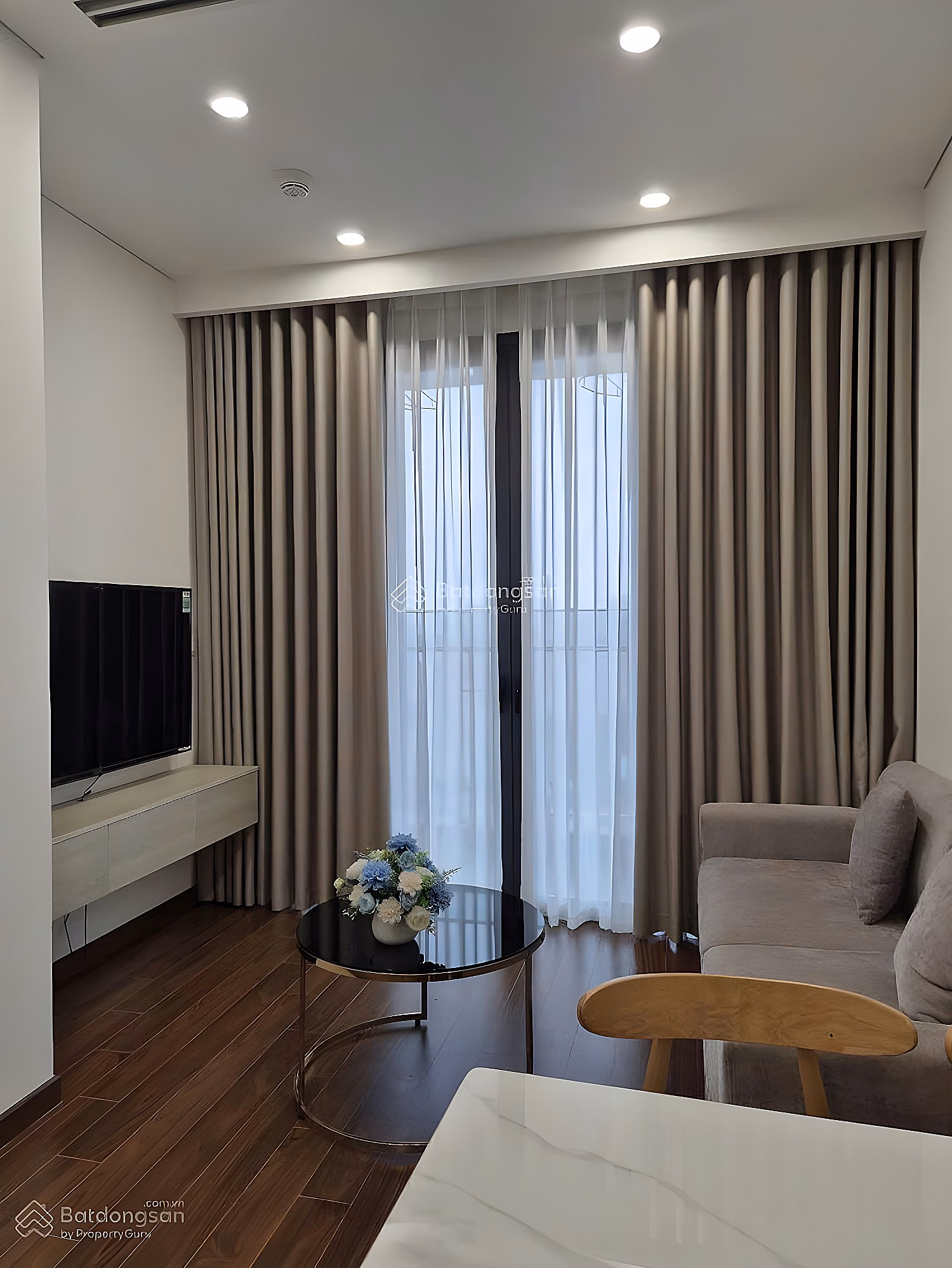 Hien sells 08 Masteri West Heights apartments: studio, 1 bedroom+, 2 bedroom, 3 bedroom, priced from 2 billion 360-3.6 billion-7.1 billion Vin Smart