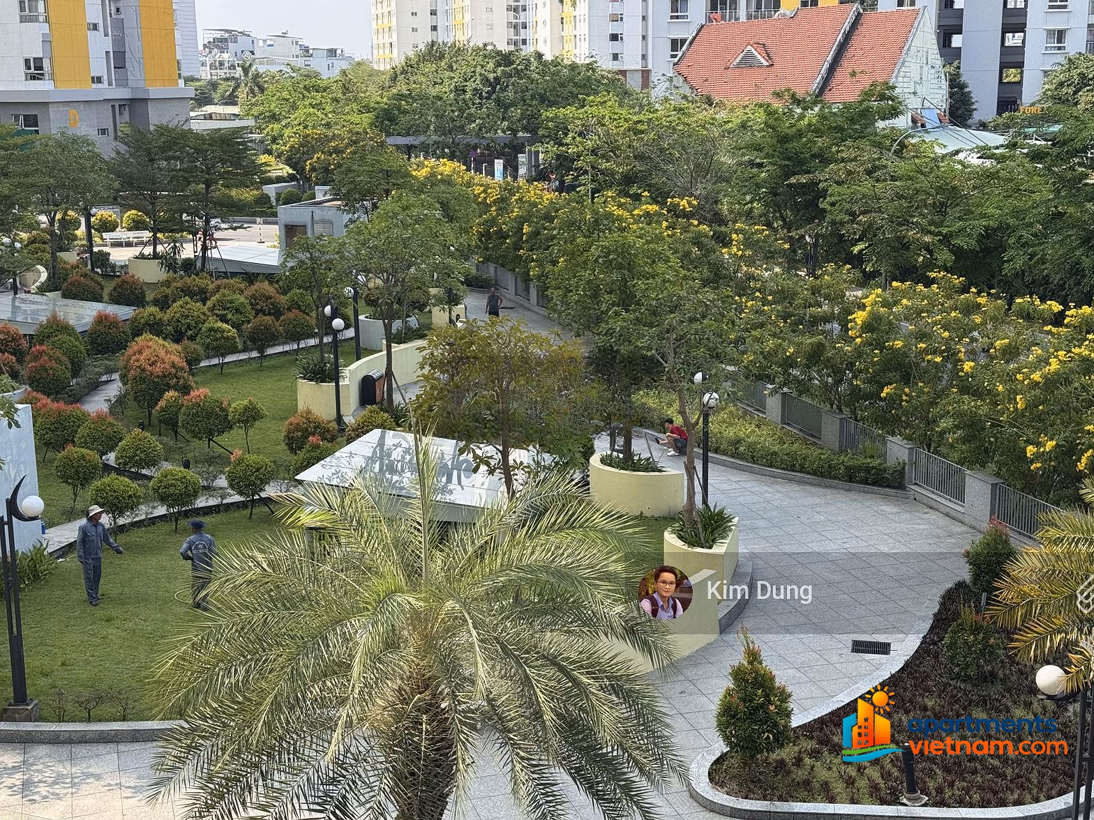 Selling Vo Van Kiet frontage apartment with 2 bedrooms Price 3.1 billion