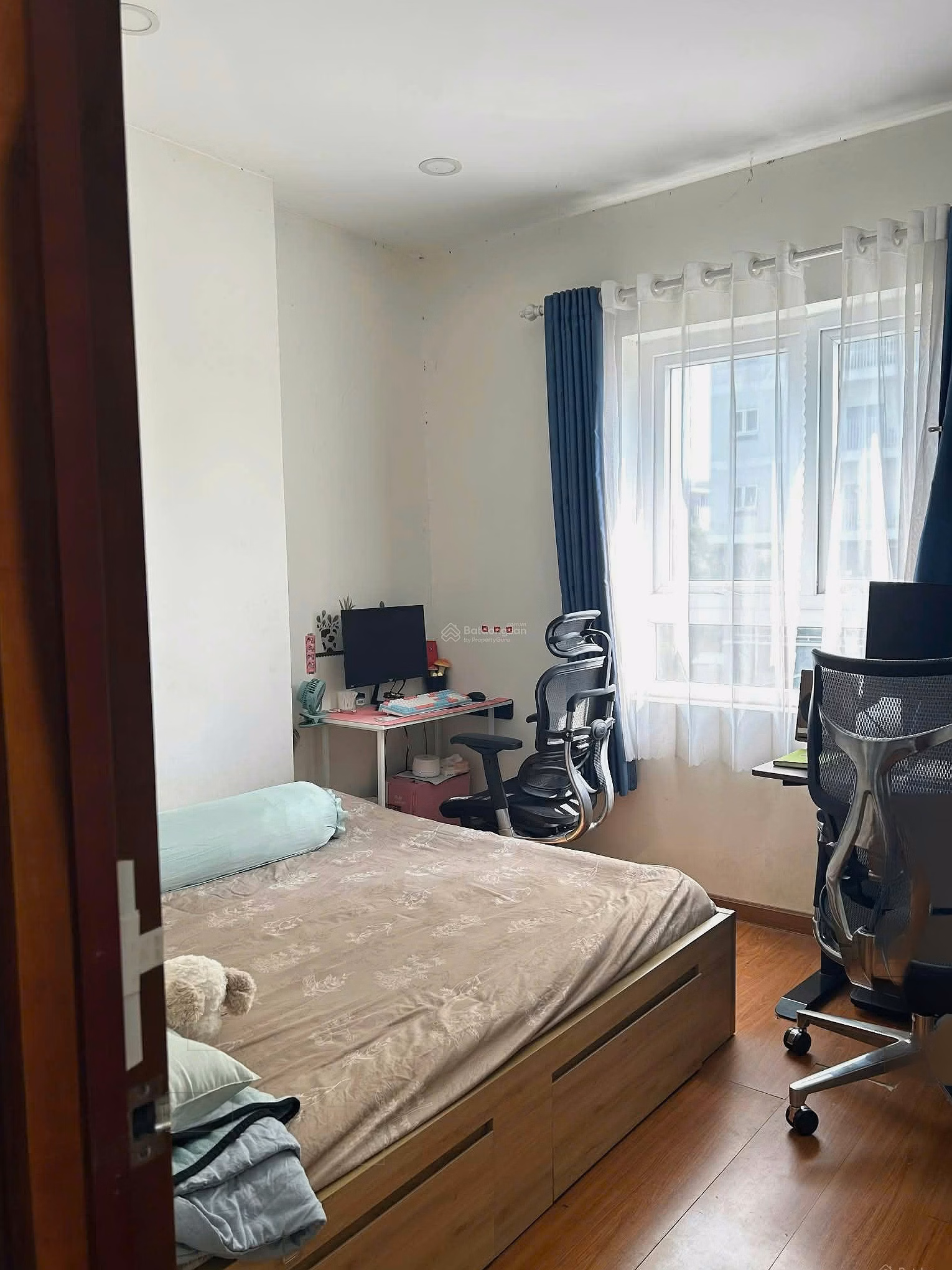 Urgent sale of Phu Gia apartment, 2 bedrooms, price 2.9 billion negotiable
