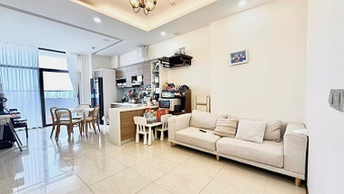 Selling a dormitory house right at Hoang Quoc Viet, Cau Giay, 50m2, 2 bedrooms, 1 bathroom, only 2.8 billion