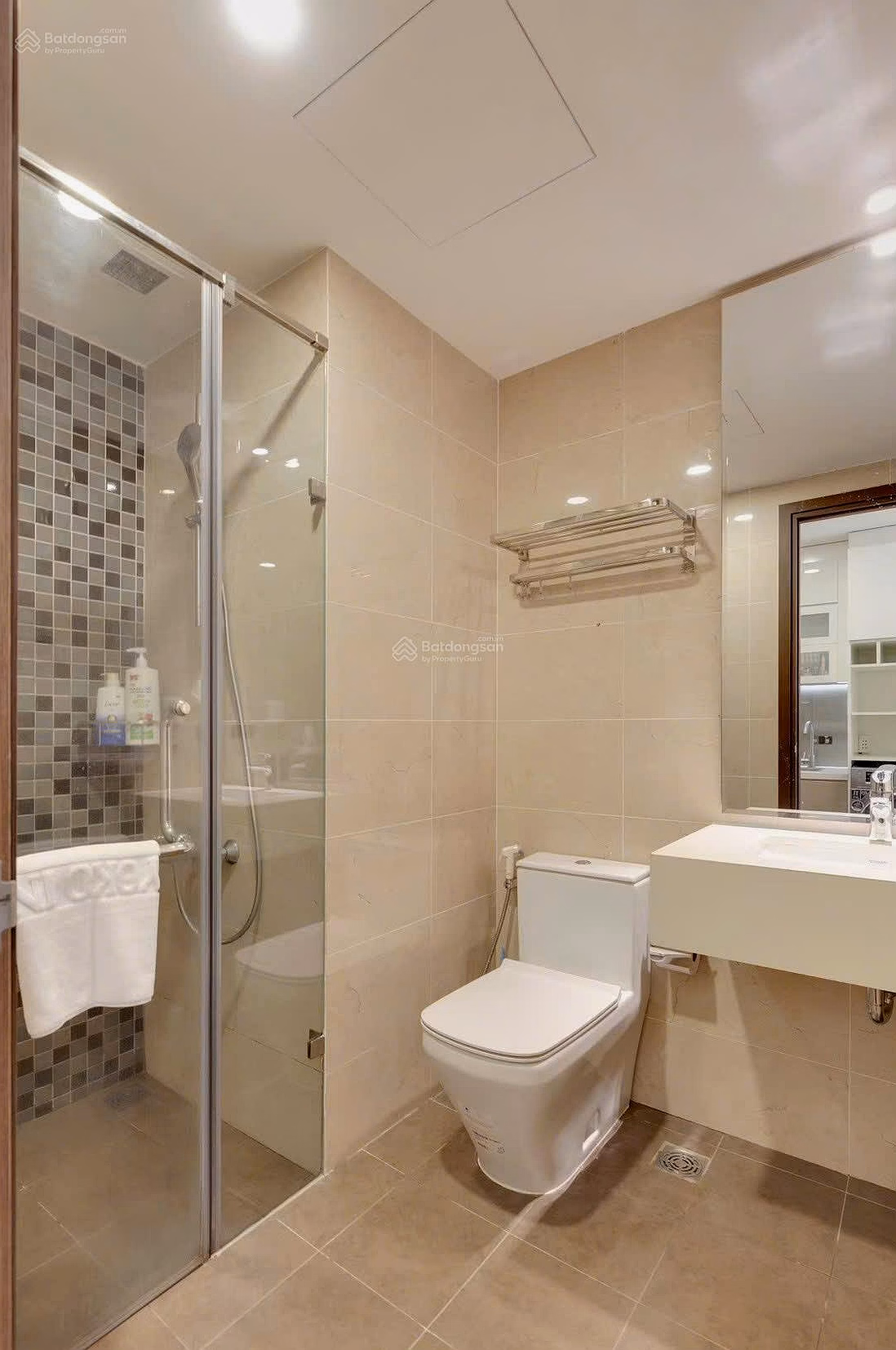 Sell ​​or rent The Tresor apartment 93 m2 - 11 billion all inclusive
