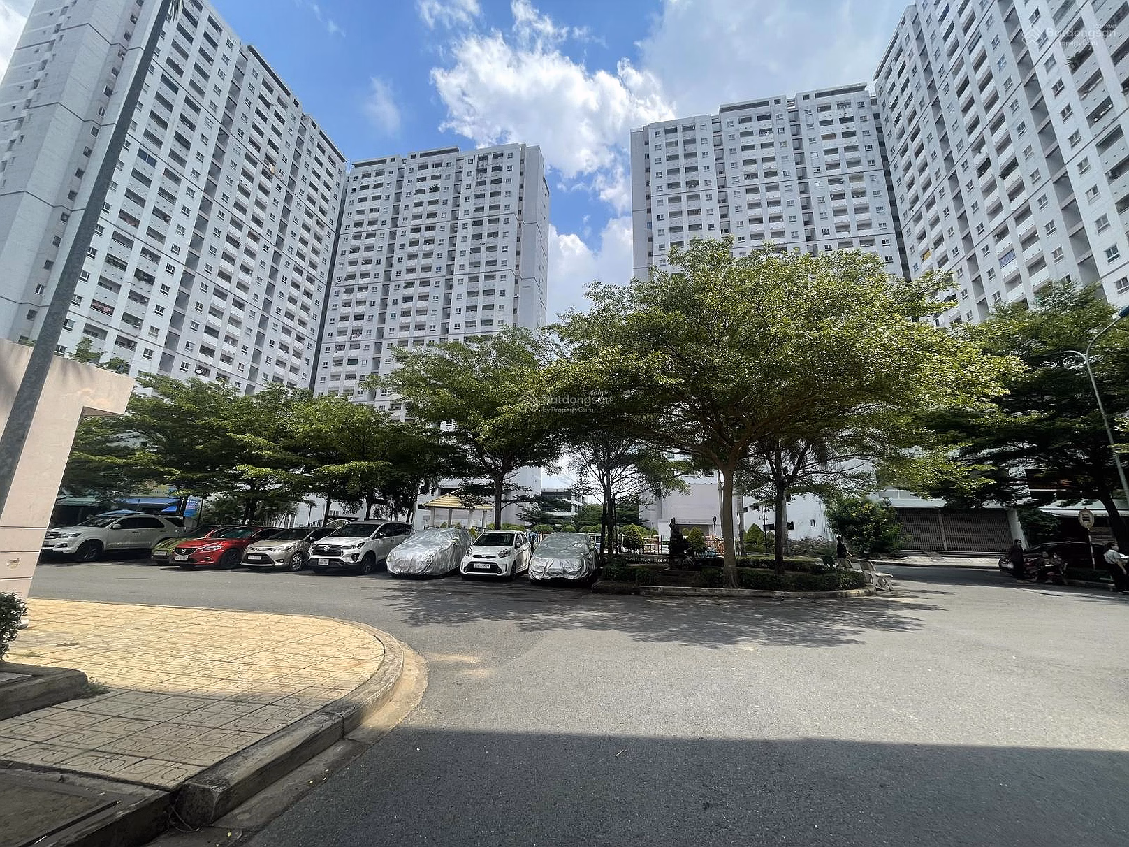Selling 55m2 HQC Plaza apartment for 1.5 billion, red book transferred immediately***