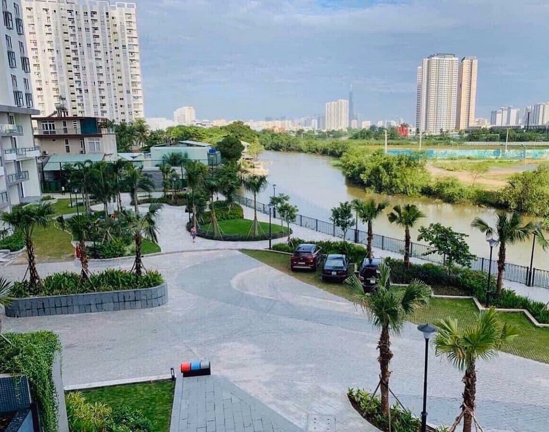 Need to sell urgently 2 bedroom 1 bathroom La2