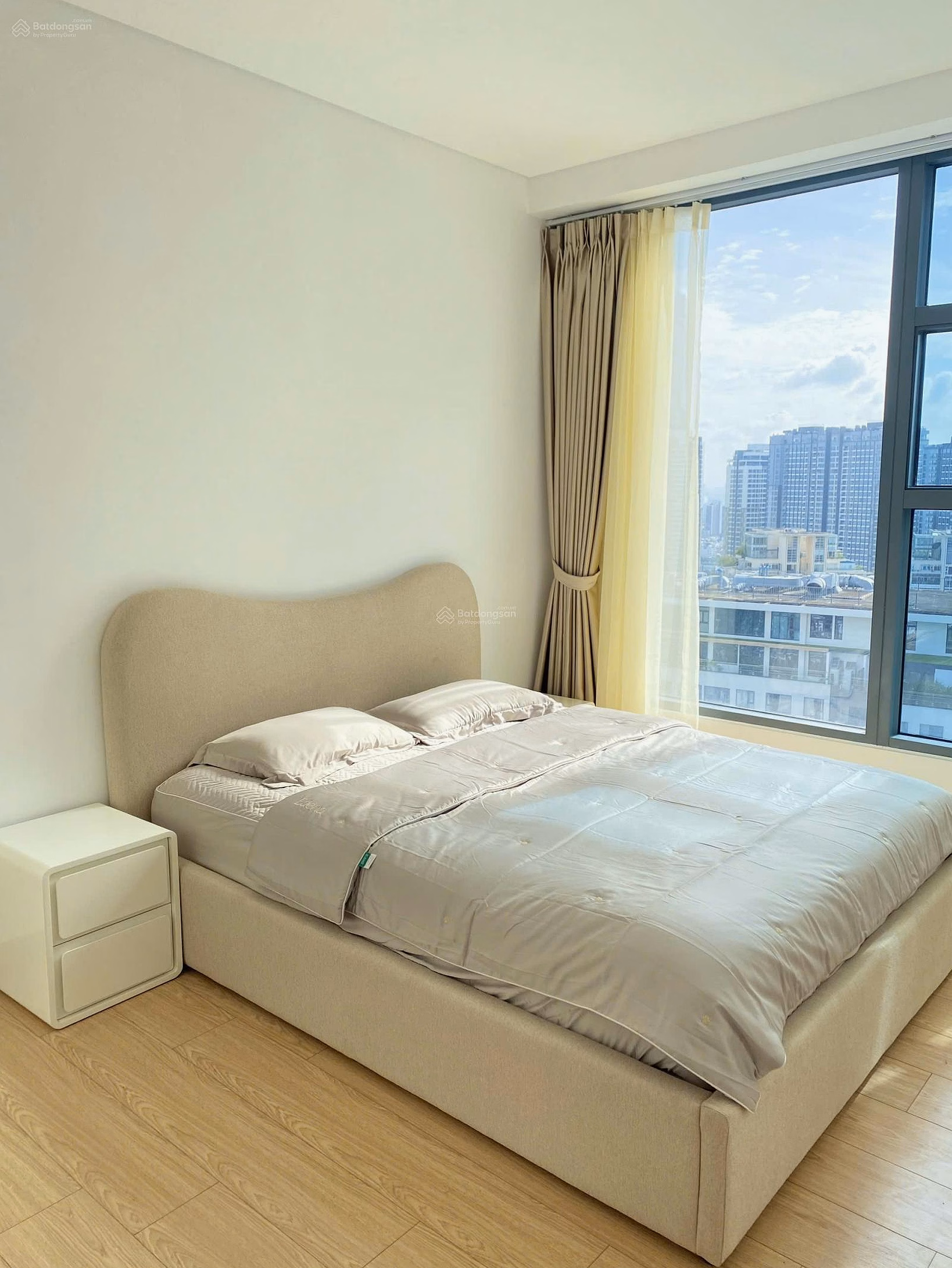 Sunwah for rent 2 bedrooms, fully furnished, river view, full glass, many rental prices