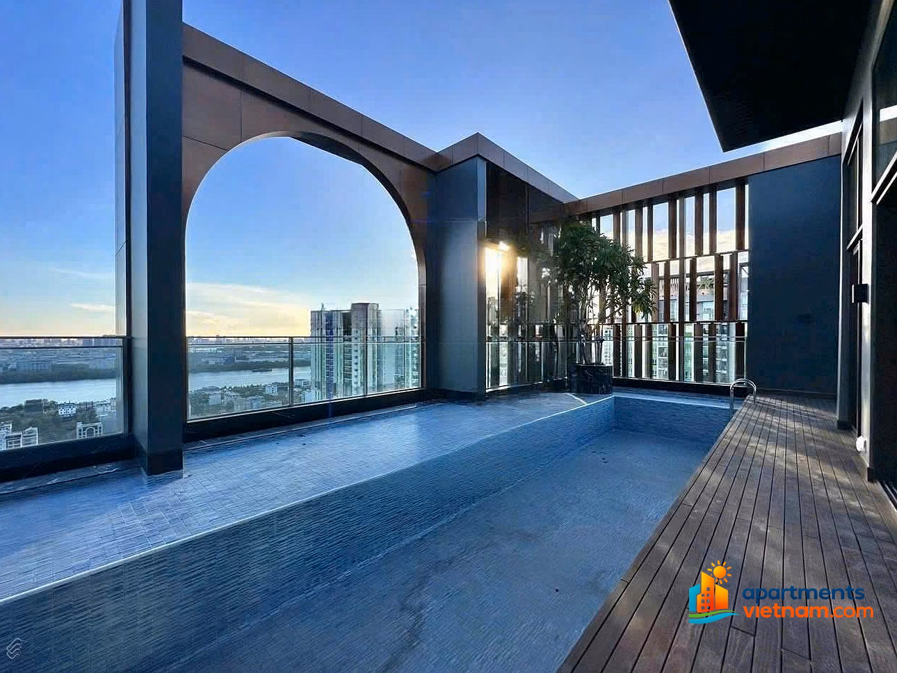 Super unique penthouse - 570m2 for sale at DEFINE. Contact directly Mr. Phu