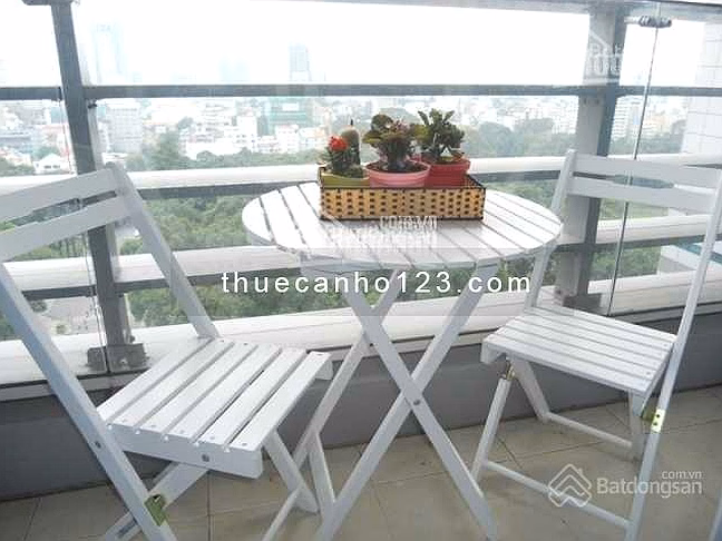 Selling 2 bedroom apartment, high floor, nice view, high quality furniture, price 6.8 billion/unit negotiable
