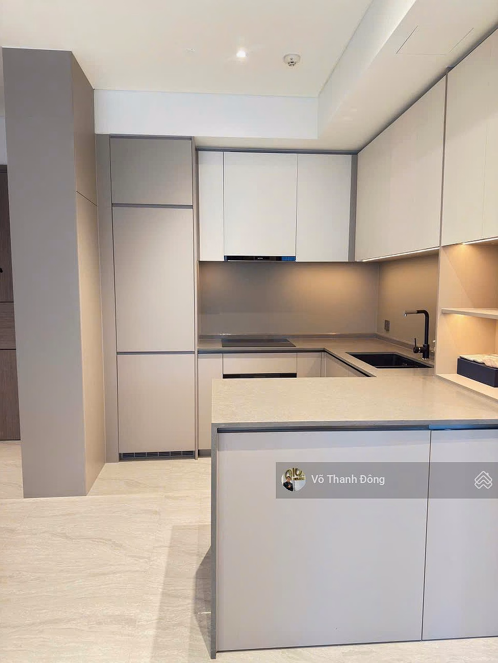 Selling 2 bedrooms 77m2 The Opera Metropole river view District 1, fully furnished, best price 32 billion all inclusive