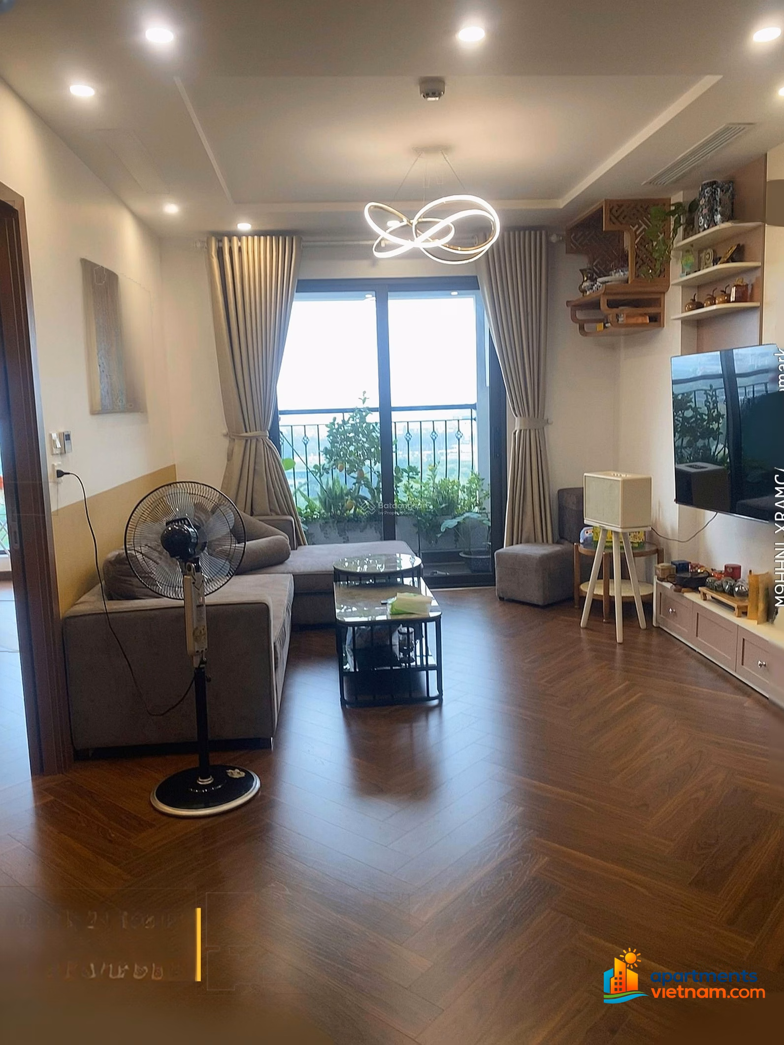 2-bedroom apartment for rent, 82m², Florence My Dinh apartment building. Fully furnished, car slot available