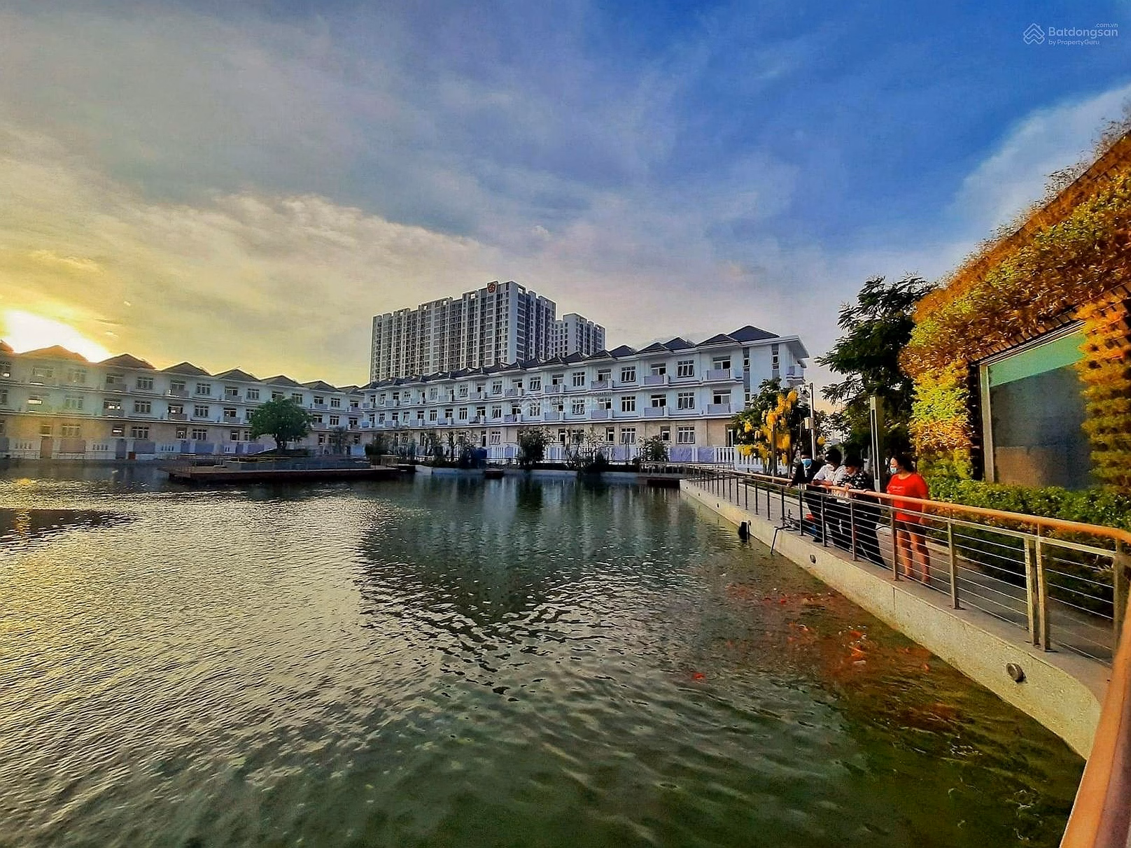 The only apartment open for sale on Nguyen Luong Bang Street, District 7, right in Phu My Hung, District 7