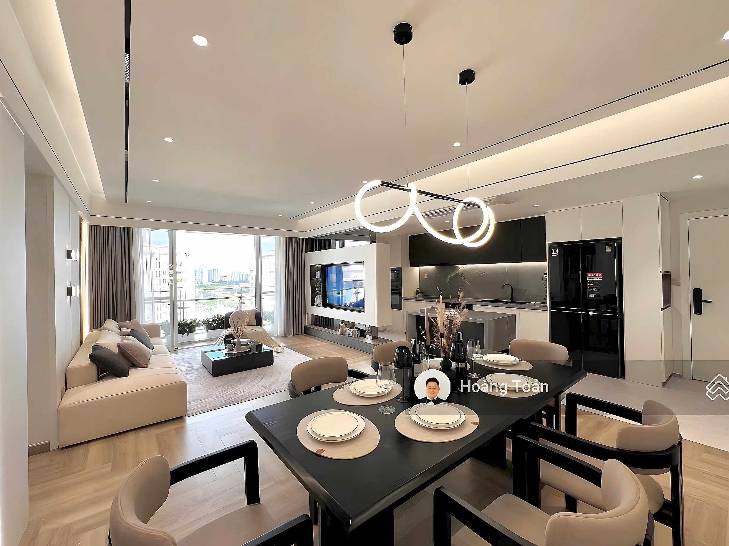 Selling Garden Court 1, PMH, District 7, area 128m2, 3 bedrooms. Southeast view. Price 14 billion. LH; 0947 800 *** Ms. Toan