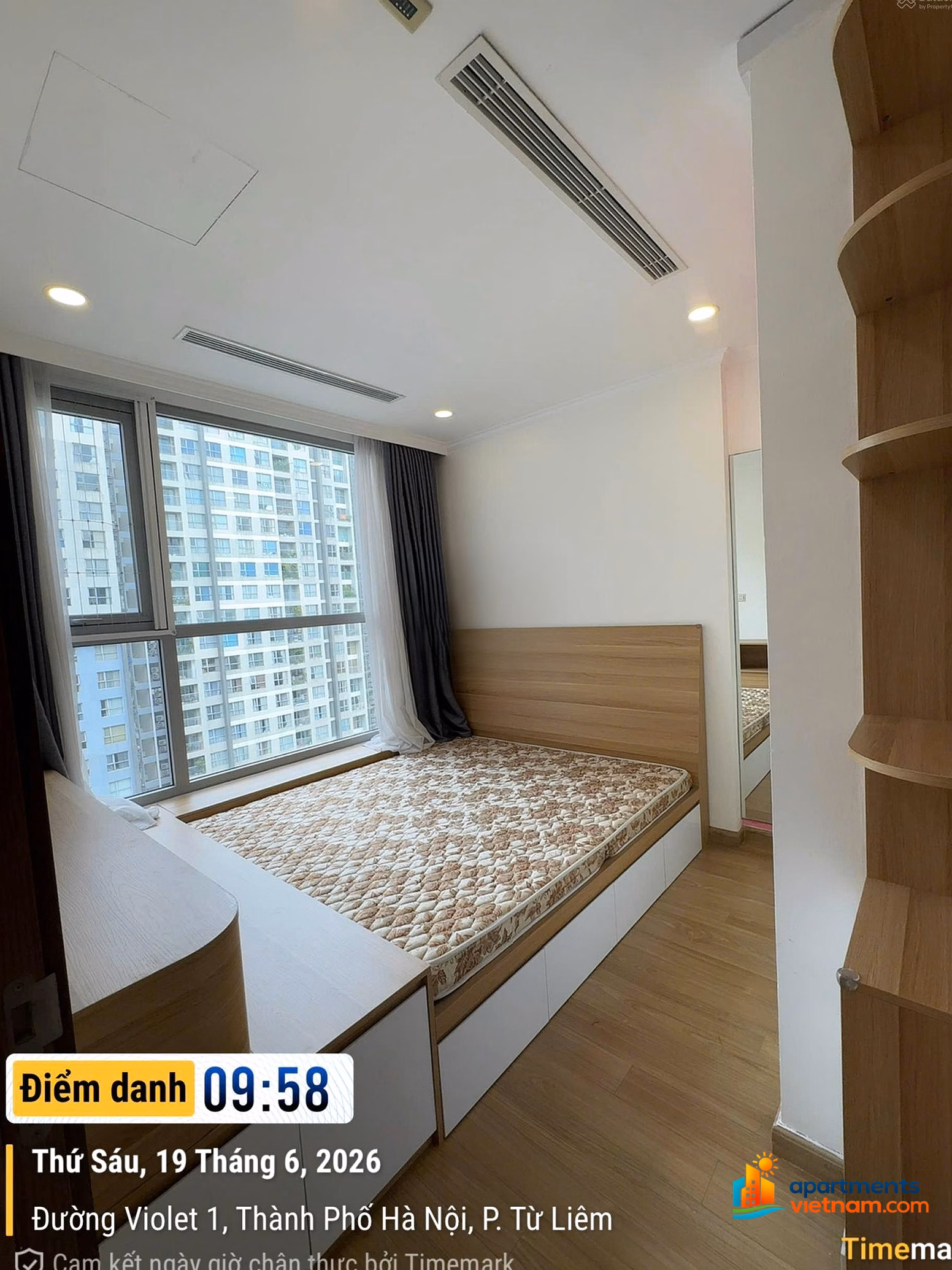 Thuy for rent 2-bedroom apartment, 52m2, 12 million, at Vinhomes Gardenia, Ham Nghi, very good price