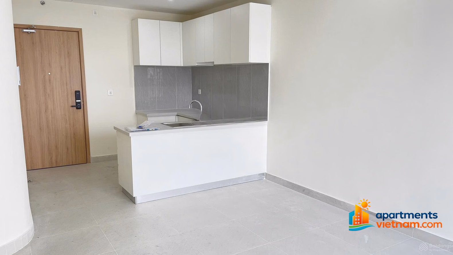 Customer sent a 1-bedroom apartment with beautiful view curtains for 8 million/month - 0918 585 *** Mr Phuong