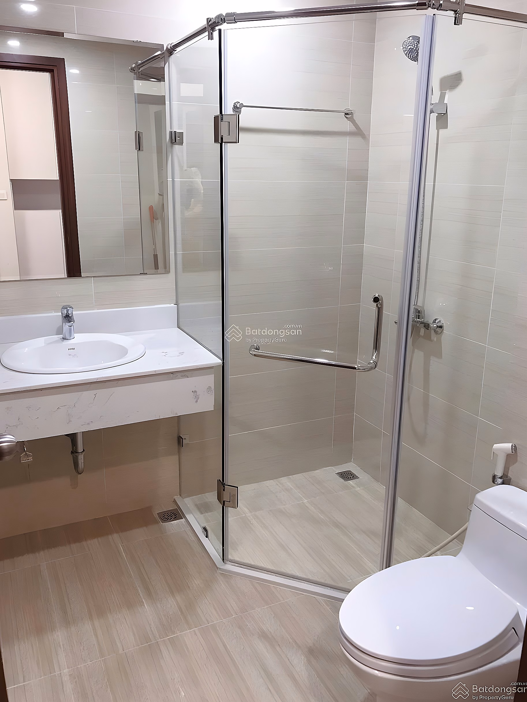 Apartment 95m2 IA20 Ciputra good price, middle floor of building B, internal view, area potential***