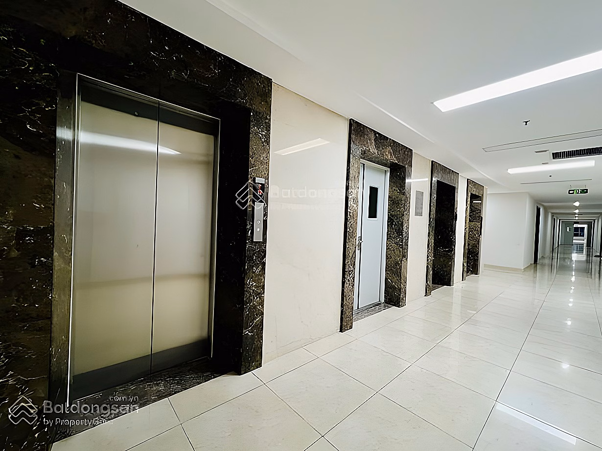 Apartment 95m2 IA20 Ciputra good price, middle floor of building B, internal view, area potential***