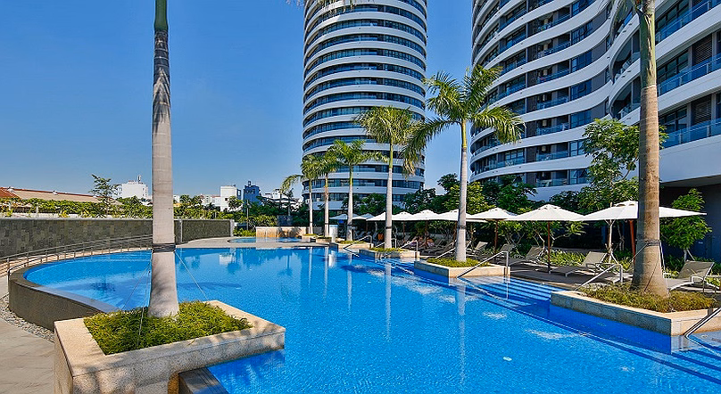 Hot! New tower delivered in 2018, beautiful 3-bedroom apartment in City Garden 18.5 billion 140m2, pink book. LH Bonnie Ha