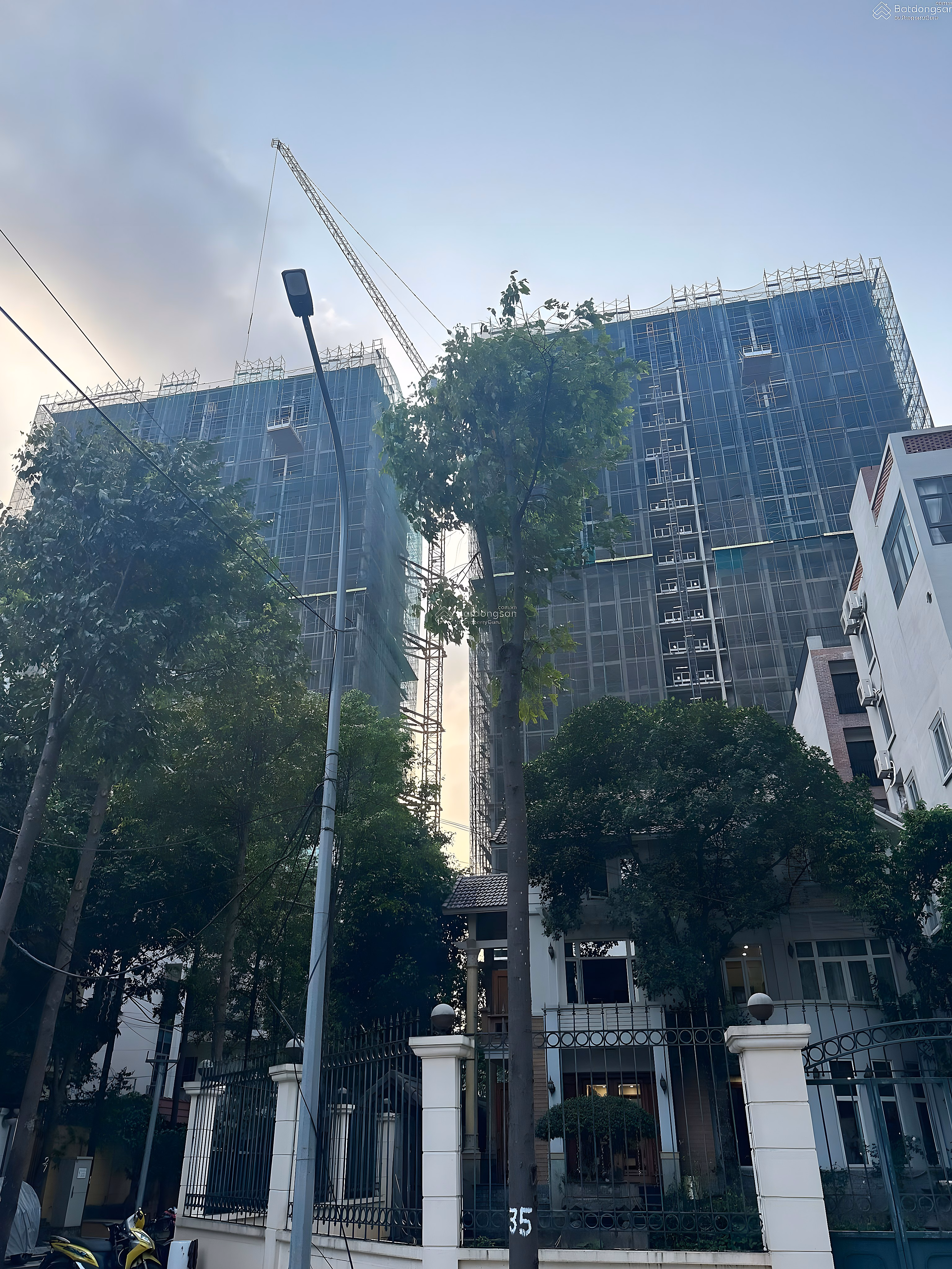 Diplomatic apartment needs to be sold within the month, leave all diplomatic discounts and gifts, send the entire property