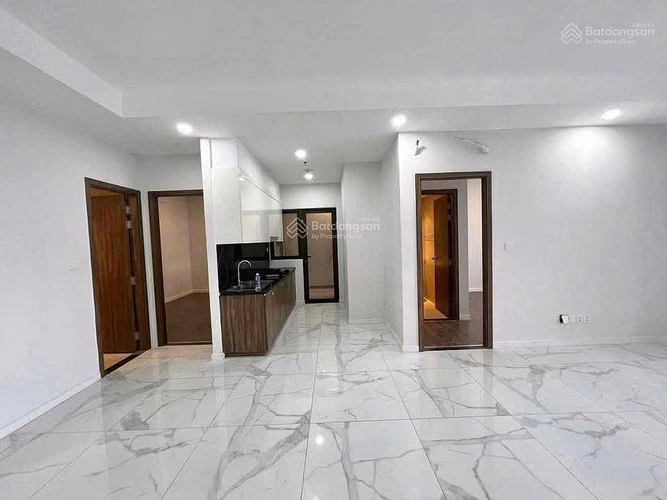 Apartment for sale in MT Pham Van Dong, 3.45 billion - 76m2, 2 bedrooms, 2 bathrooms, cool view, rare item in Thu Duc
