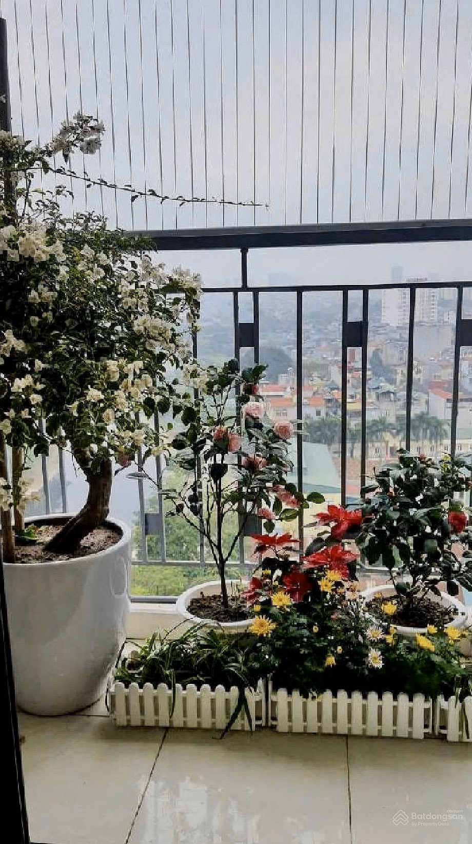 Gelexia Riverside Tam Trinh 3-bedroom apartment 89m2, genuine furniture