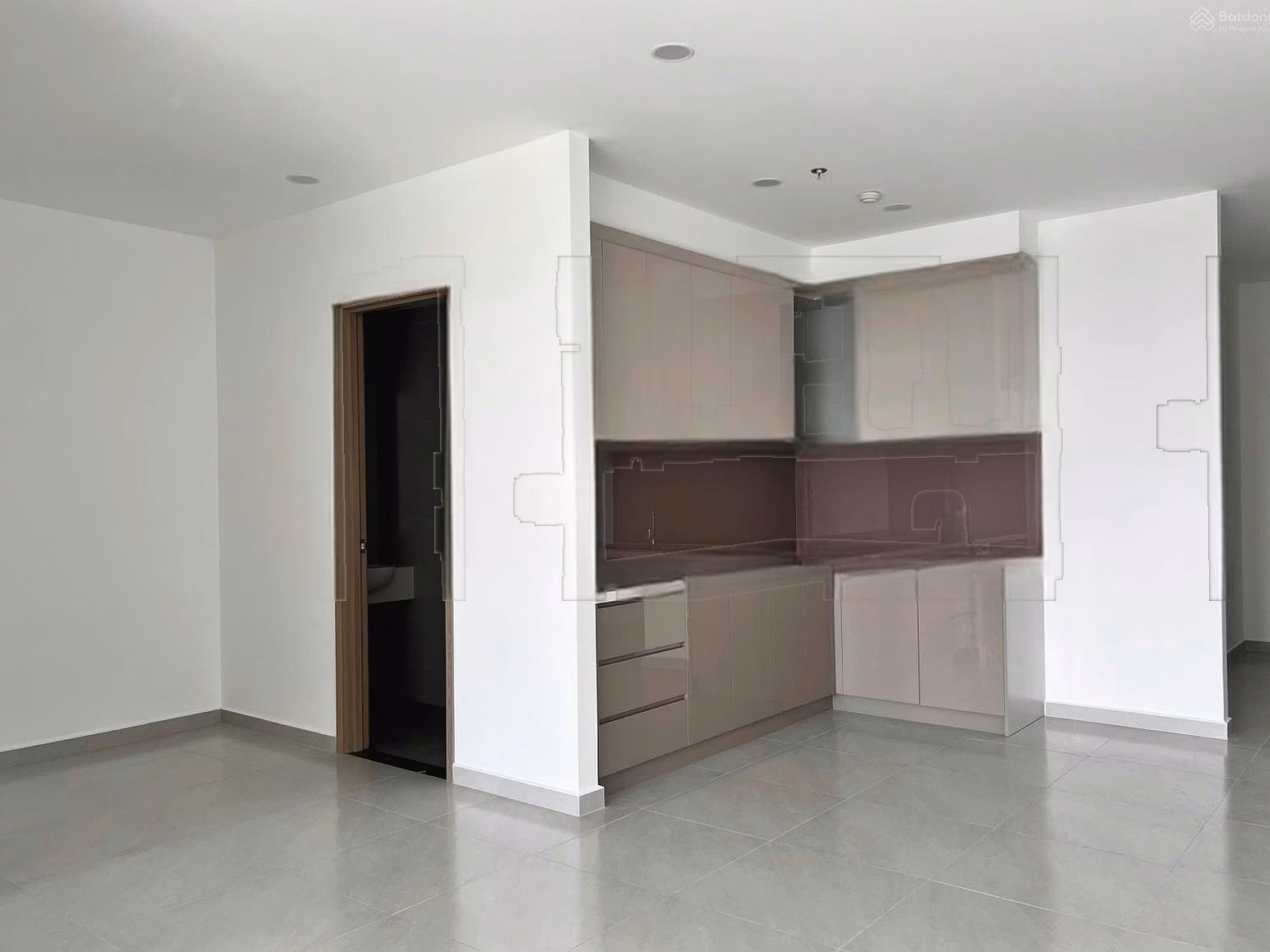 Specializing in transferring and renting MT Eastmark City apartments, diverse shopping cart with rental price of 5 million/month