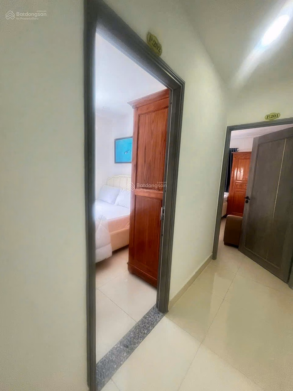 Business house for rent with 8 rooms + 2 mini apartments - Nha Trang