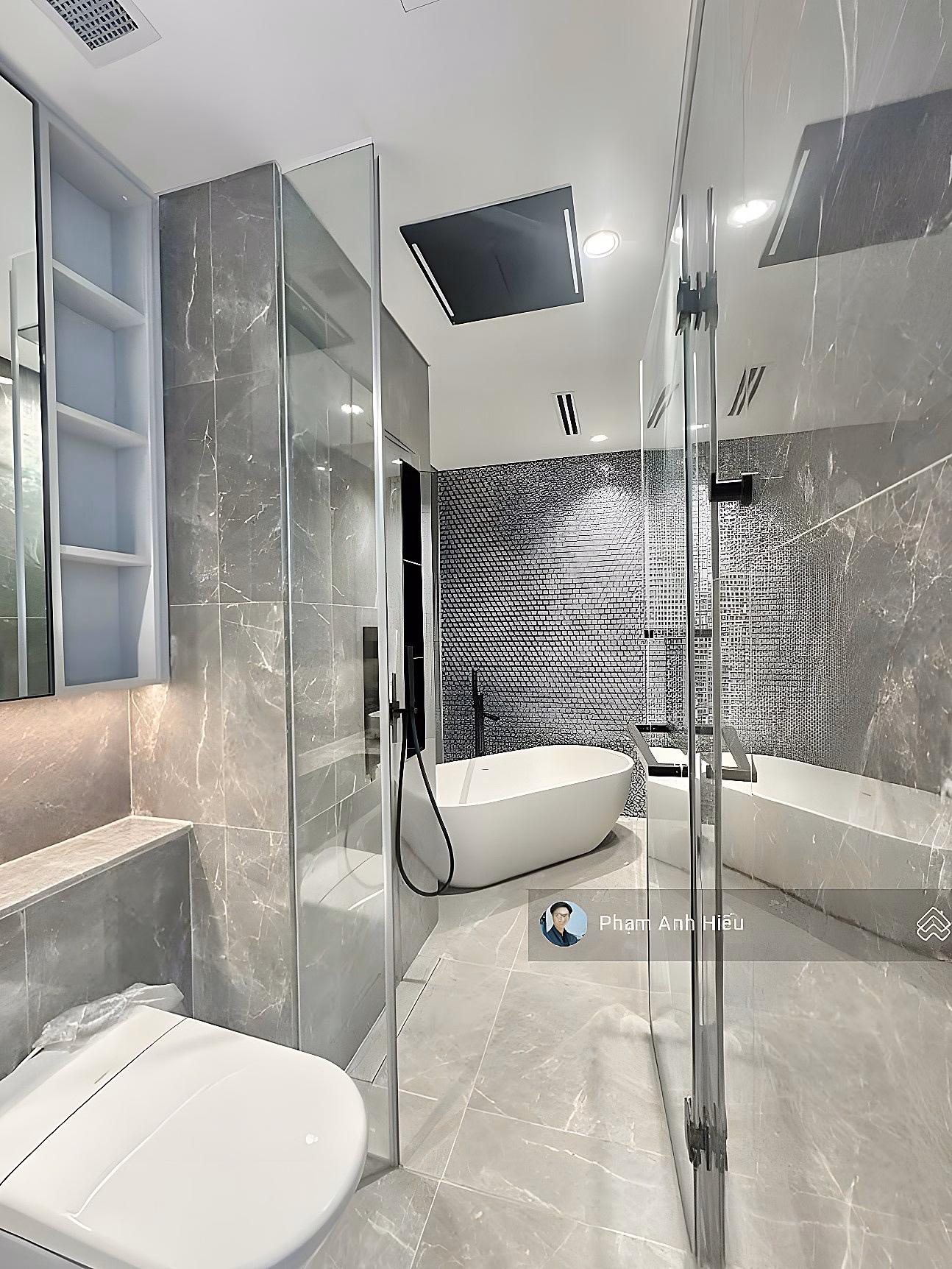Cheapest single 3 bedroom Opera house, Saigon river view, full view of District 1 sparkling at night