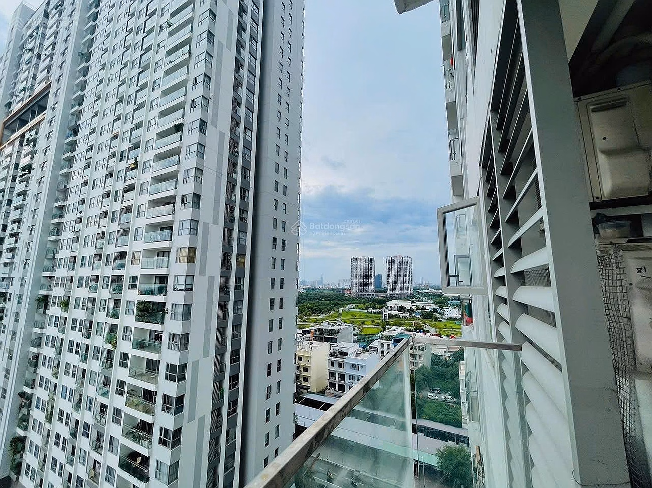 Selling Sky89 apartment Dt: 65m 2 rooms
