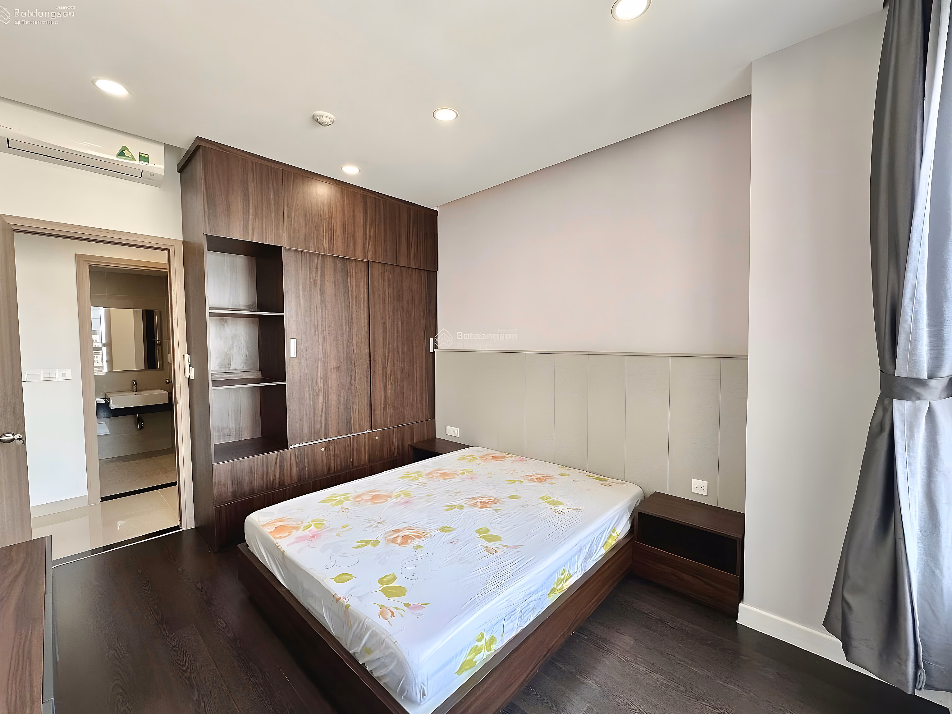 Golden Mansion apartment for sale 2 bedrooms 75m2 airy park view very good price only 5.9 billion TL
