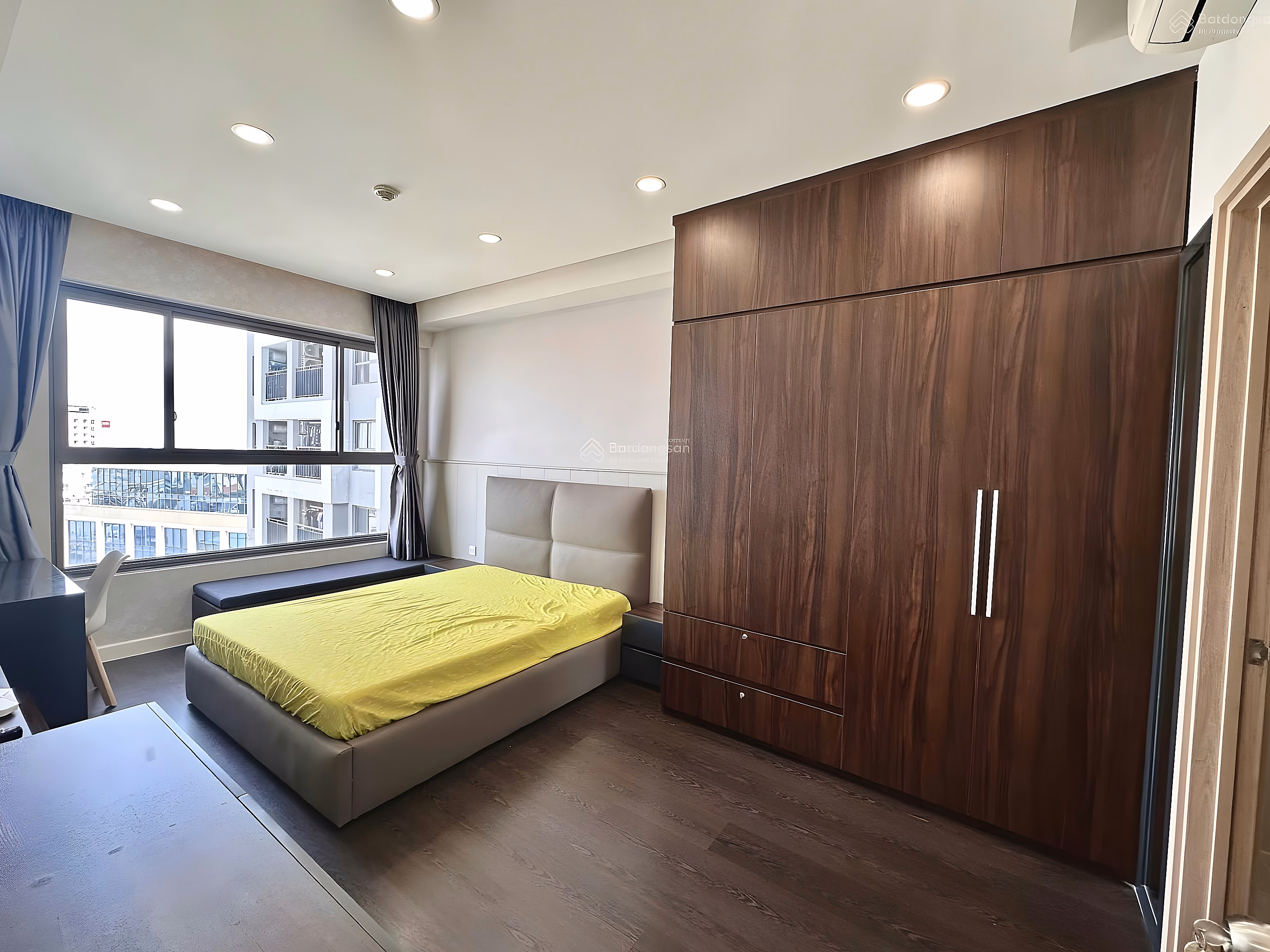 Golden Mansion apartment for sale 2 bedrooms 75m2 airy park view very good price only 5.9 billion TL