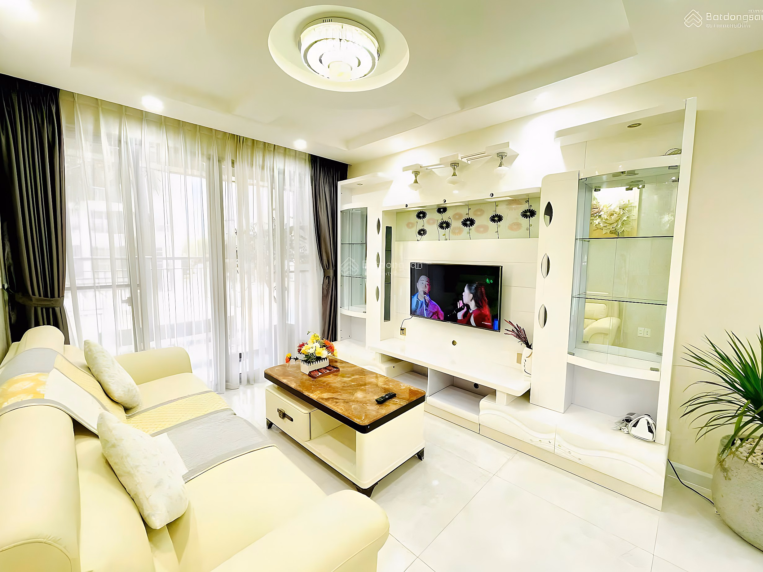 Scenic Valley 1 3 bedroom luxury apartment for rent in Phu My Hung District 7