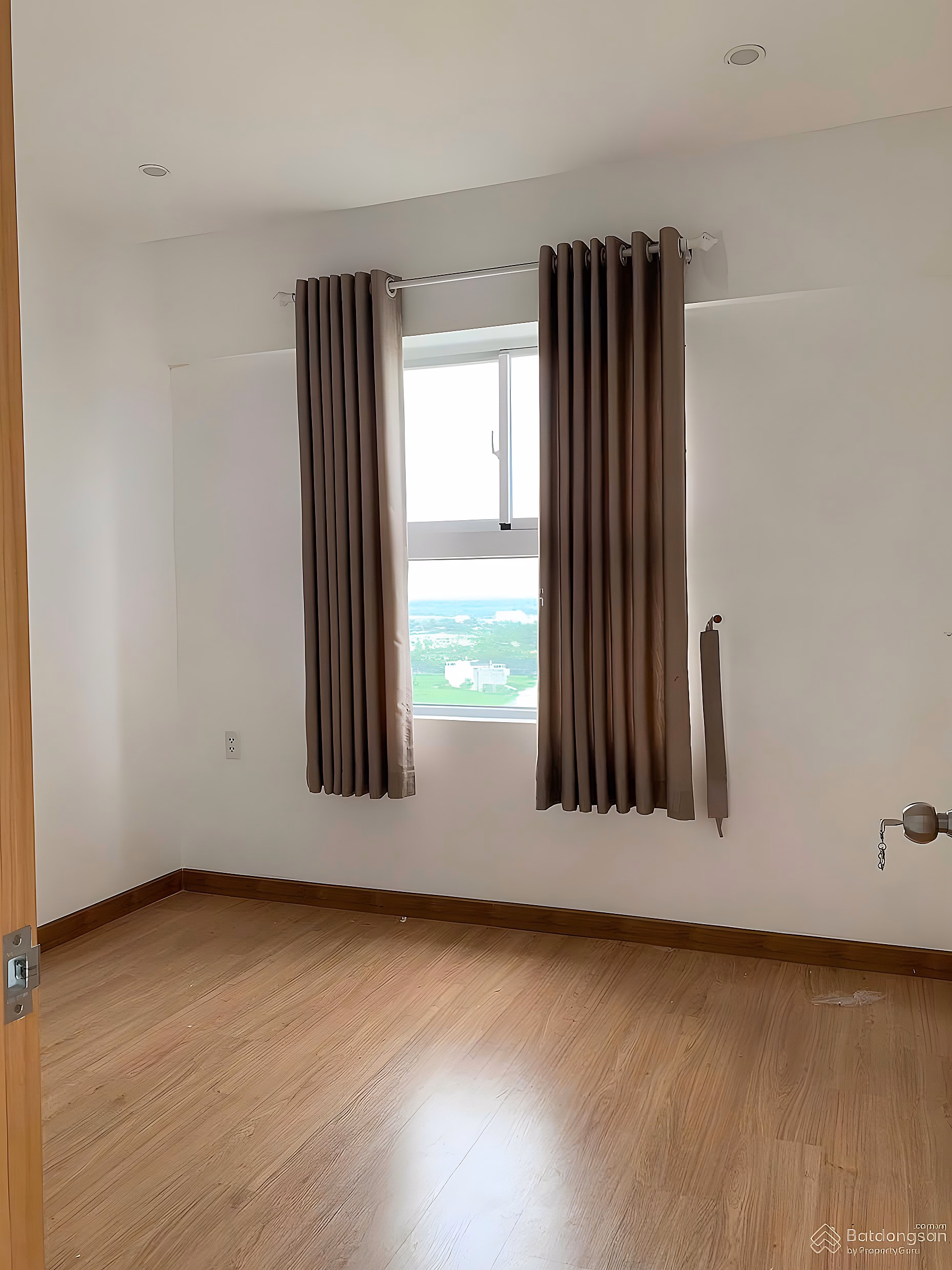 Conic Riverside apartment for rent, area: 66m, 2 bedrooms, 2 bathrooms, rental price: 7 million/month***
