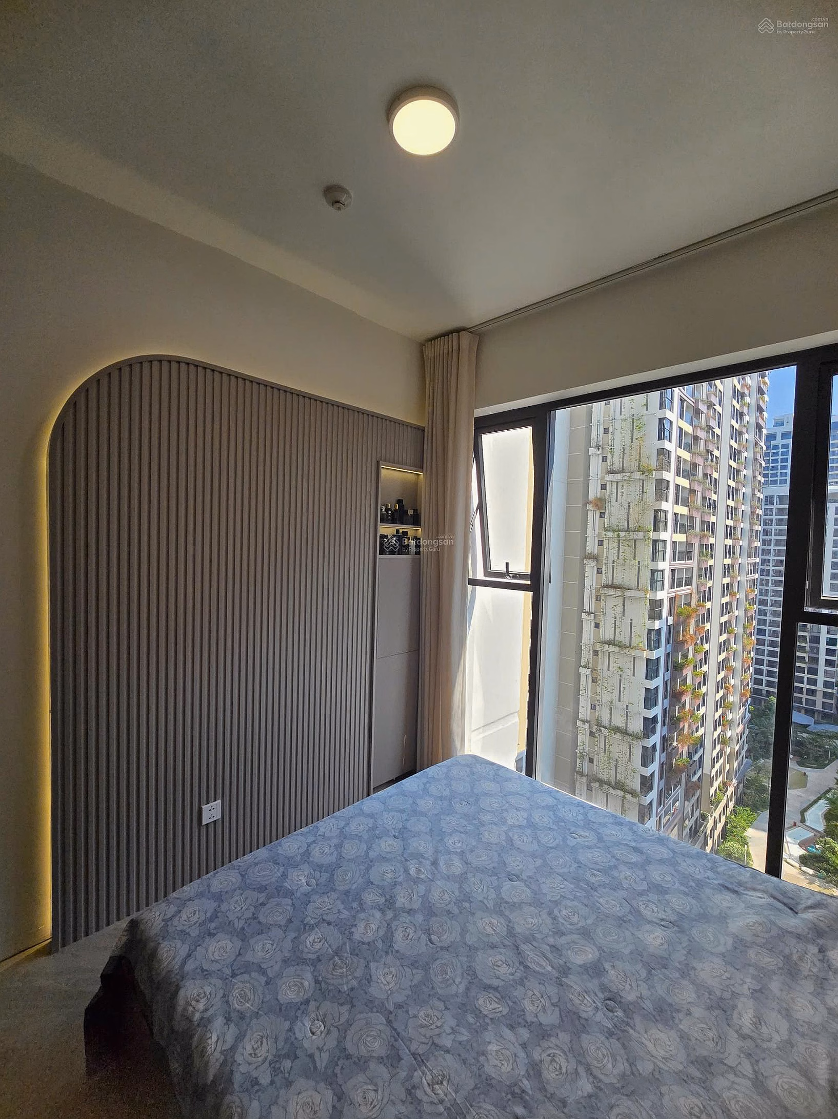 Masteri Center Point 1-bedroom apartment for rent only 10 million/month, including management fee