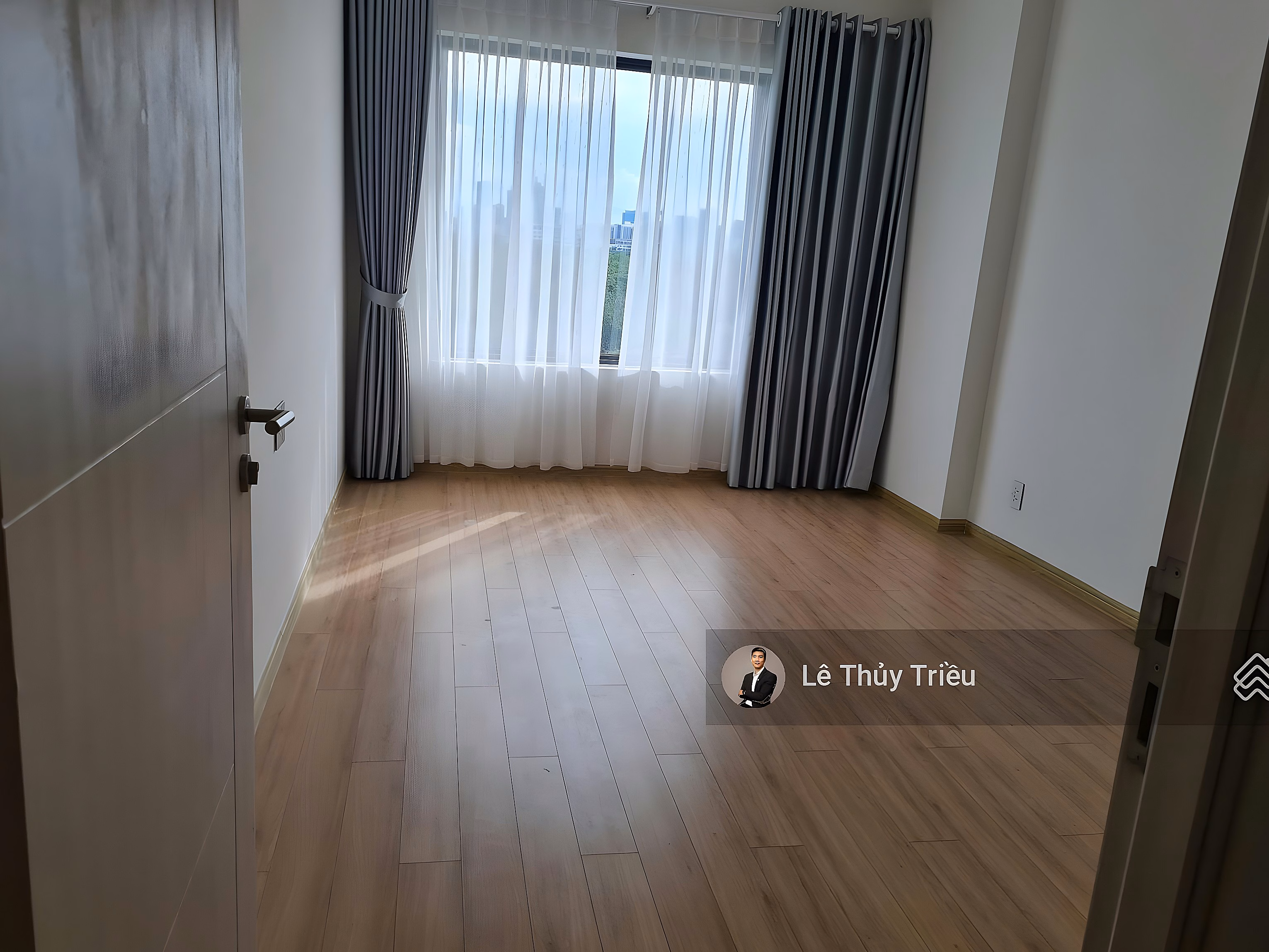 New City Thu Thiem 1 Bedroom-51m2-Basic Furniture-Rent Price Only 13.5 million/month