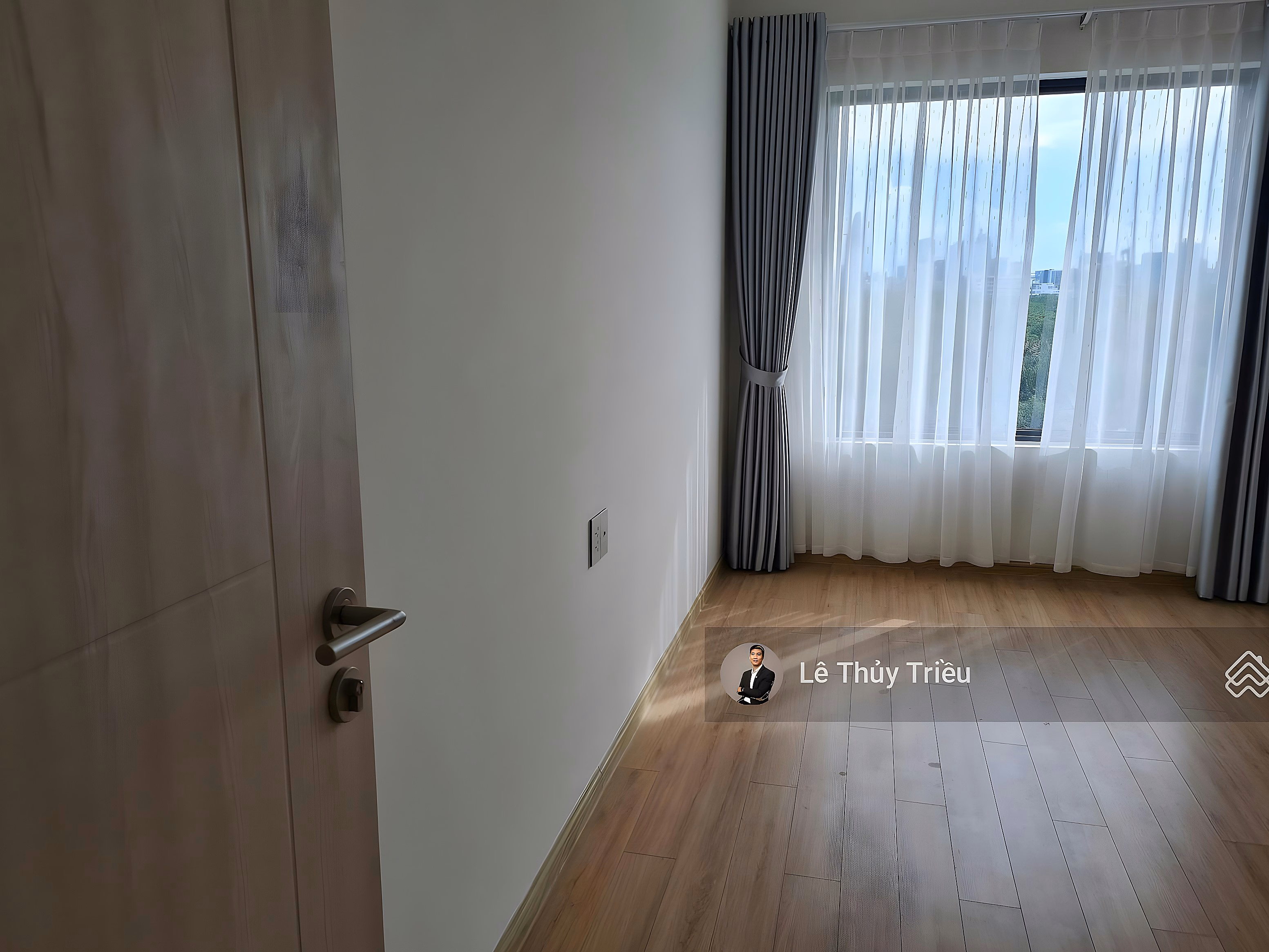 New City Thu Thiem 1 Bedroom-51m2-Basic Furniture-Rent Price Only 13.5 million/month