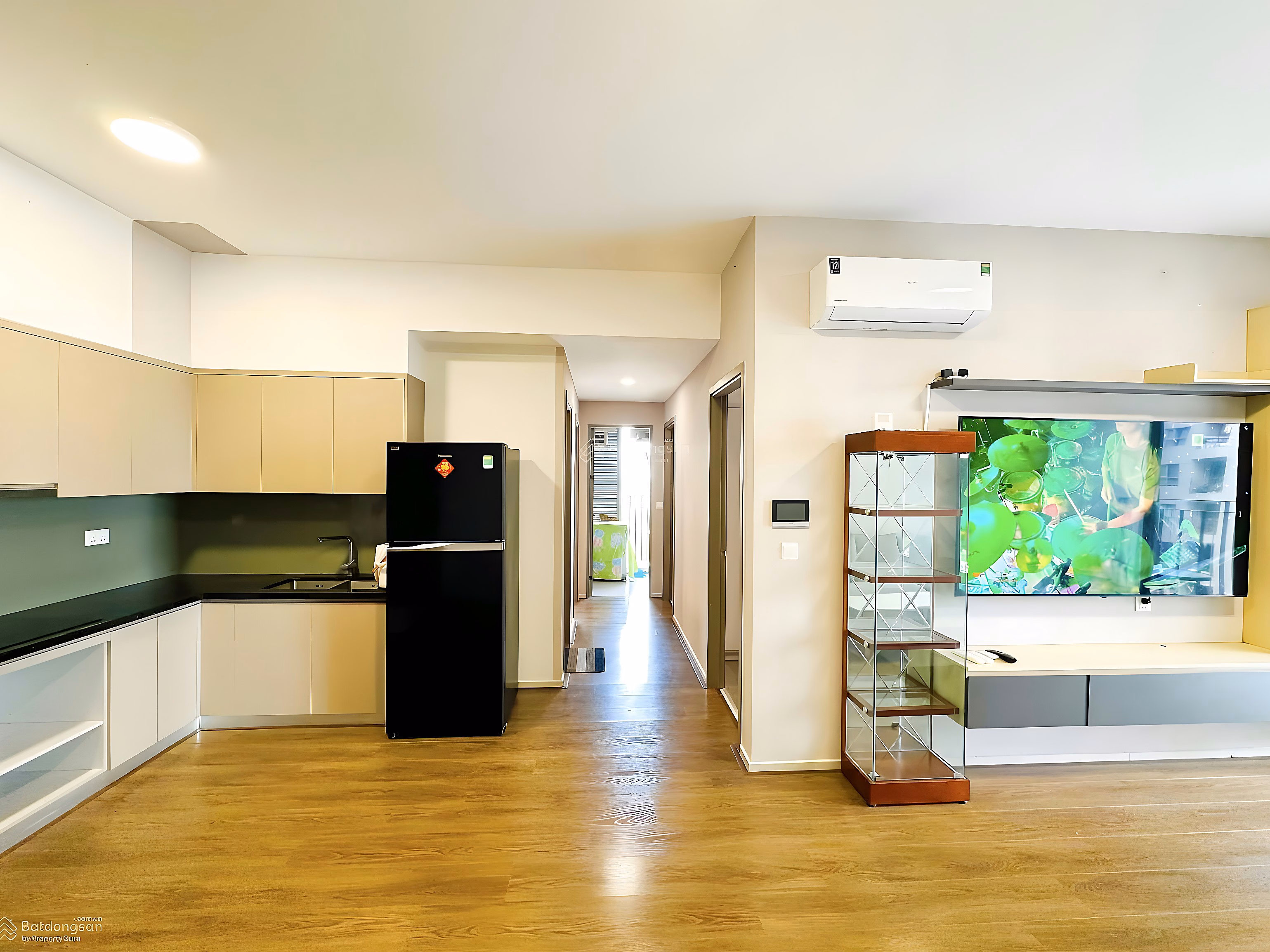 WestGate corner apartment 85m2 3 bedrooms 2 bathrooms only 12.9 million full beautiful furniture + cool breeze swimming pool view***