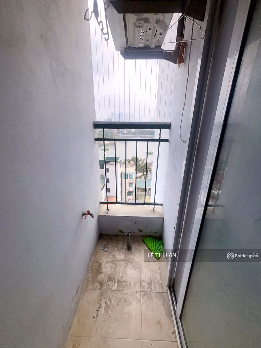 Apartment B14 Kim Lien, front of Pham Ngoc Thach street, middle floor, 75 m2, Dong Da red book, 6.8 billion, 2 open bedrooms